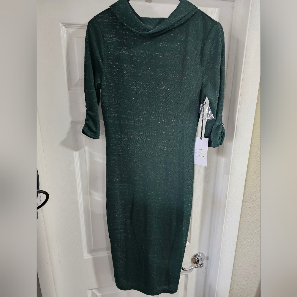 Unique Vintage Pinup Dress Brand New Size 6/8 M. Does stretch - Picture 2 of 7